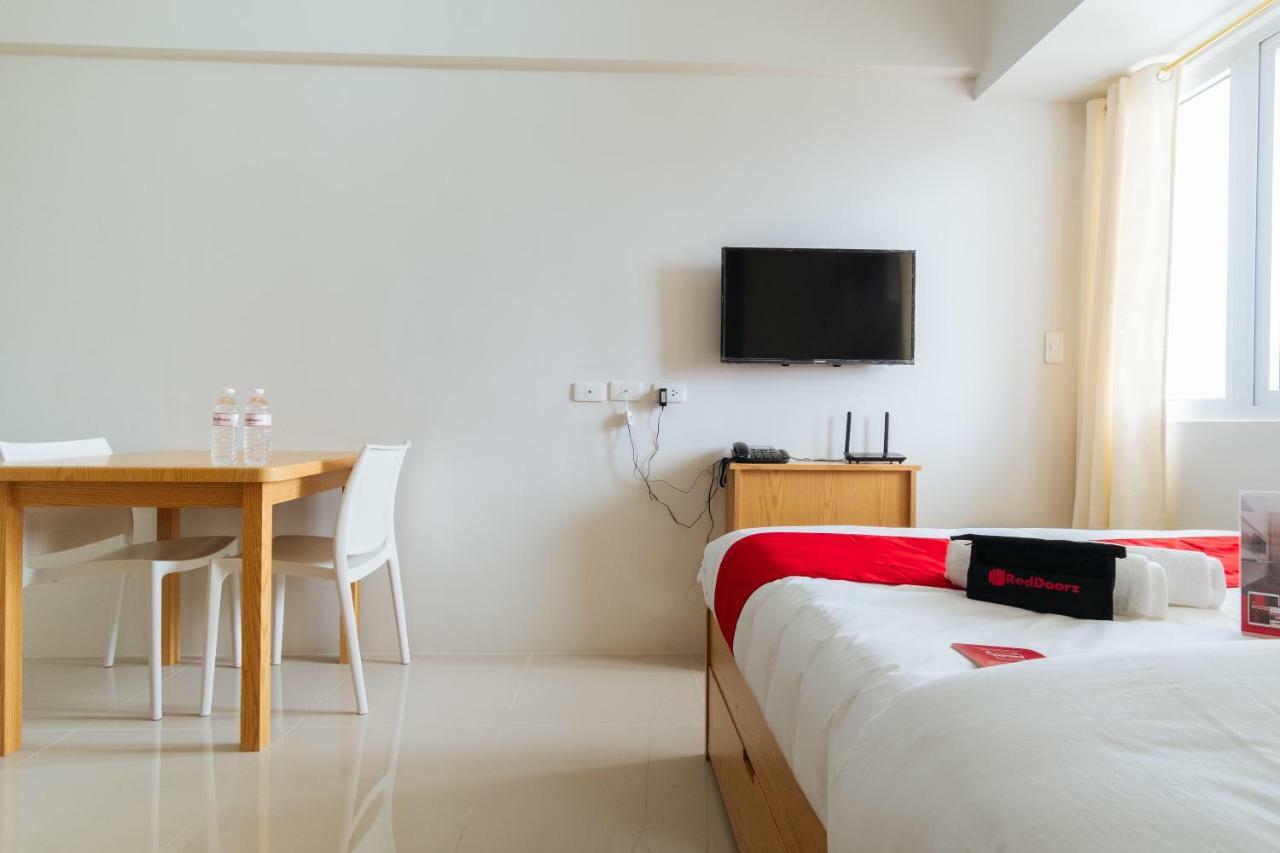 Reddoorz Plus @ Silk Residences Sta. Mesa Monthly Stay Manila Kültér fotó