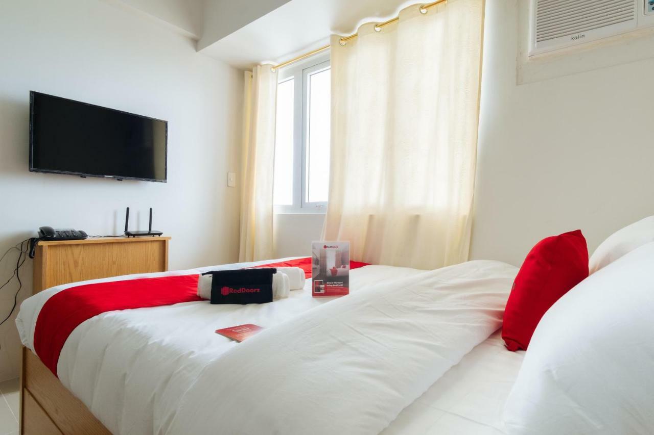 Reddoorz Plus @ Silk Residences Sta. Mesa Monthly Stay Manila Kültér fotó