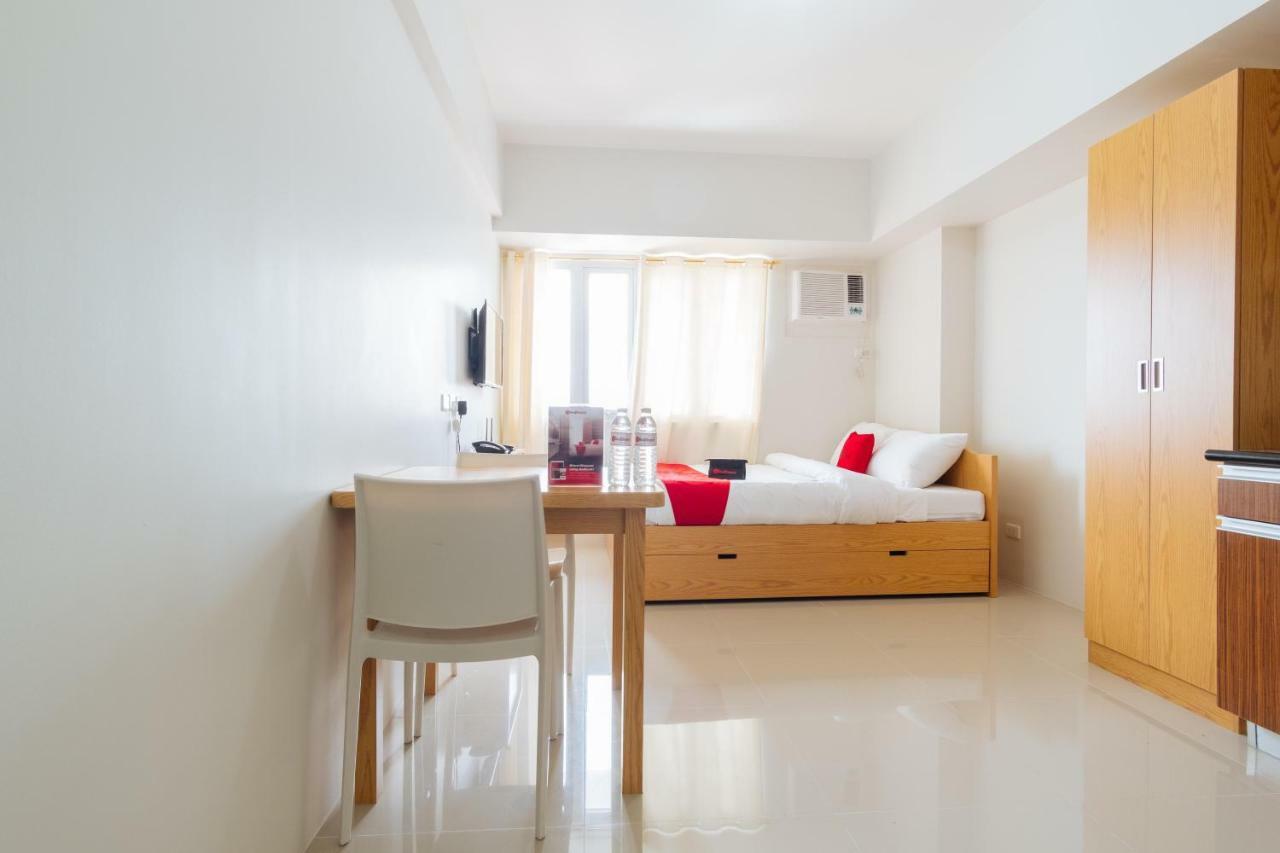 Reddoorz Plus @ Silk Residences Sta. Mesa Monthly Stay Manila Kültér fotó